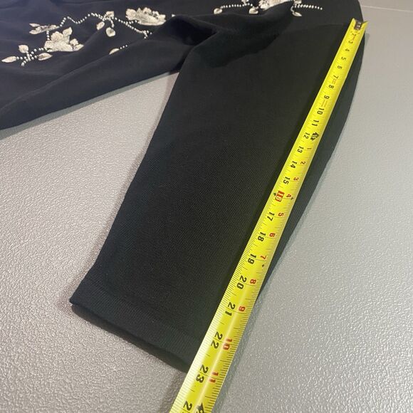 DRESSBARN Embroidered Cardigan Sweater Beaded Floral Button Womens 18 20 Black - Picture 7 of 12